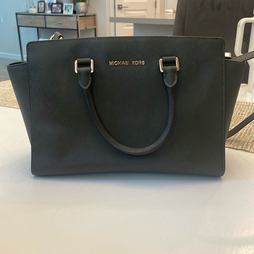 Michael Kors deep green handbag